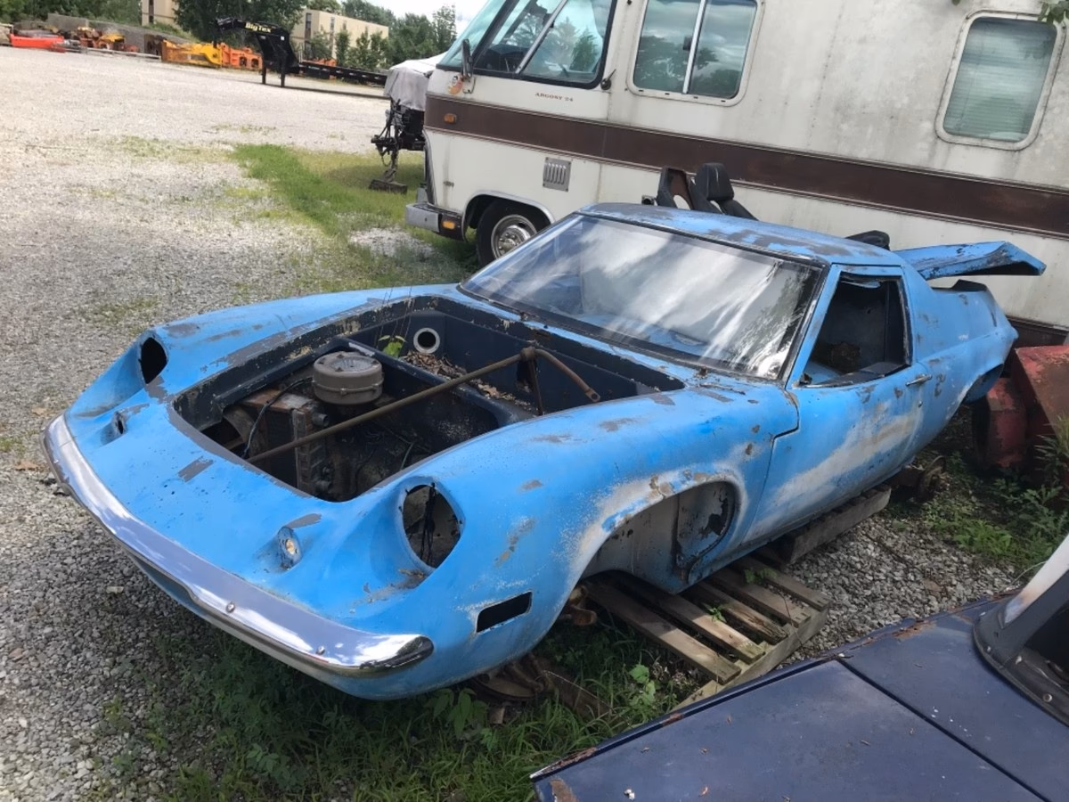 Do you supply parts for Lotus Elans?