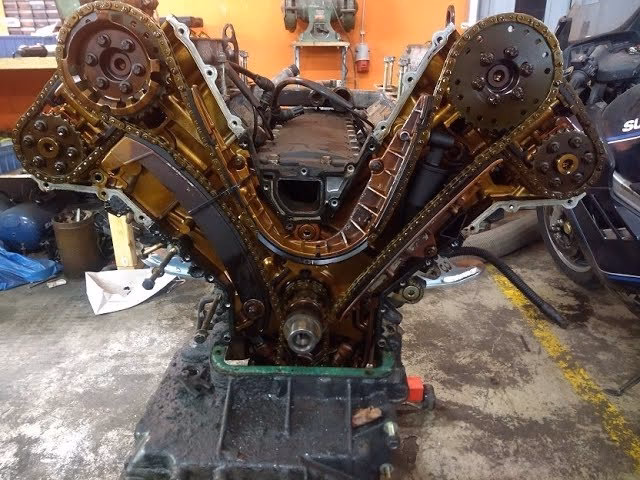 How much power does a M62TUB44 have?