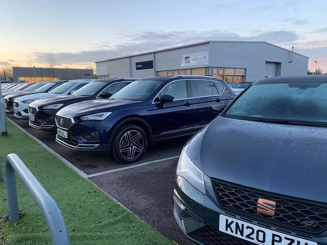 Where is Marshall seat Oxford?