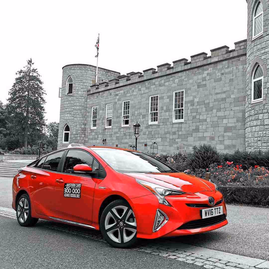 Who is aaa2b cars Horsham?