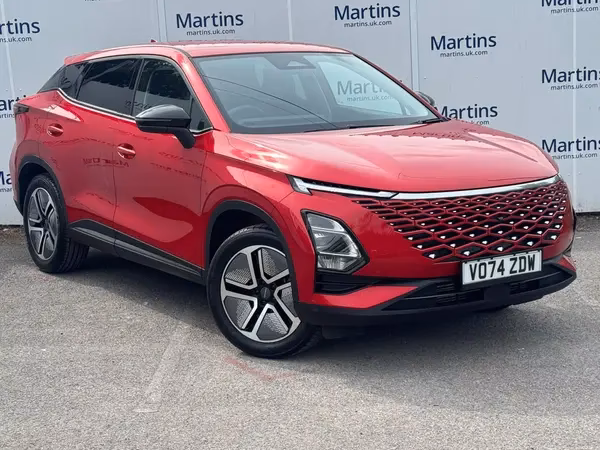 Does Martins Group Nissan offer finance?