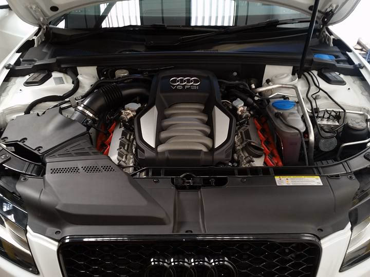 Where can I get a MOT & repair in Stockport?