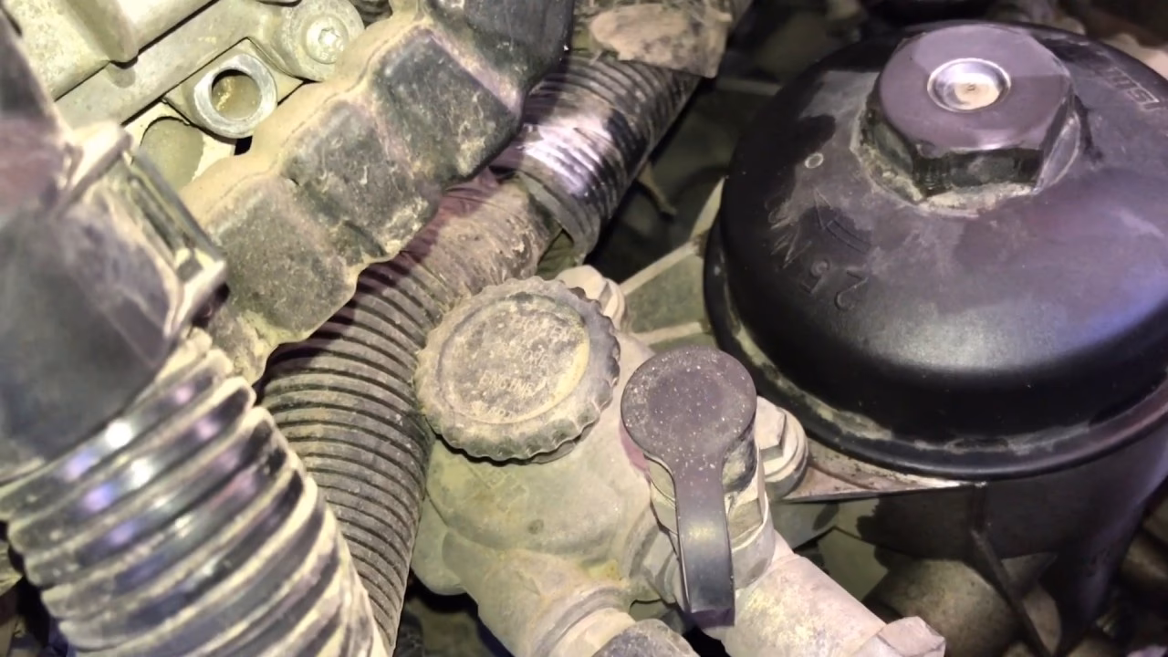 How do I maintain my MaxxForce® 9/10/dt engine?