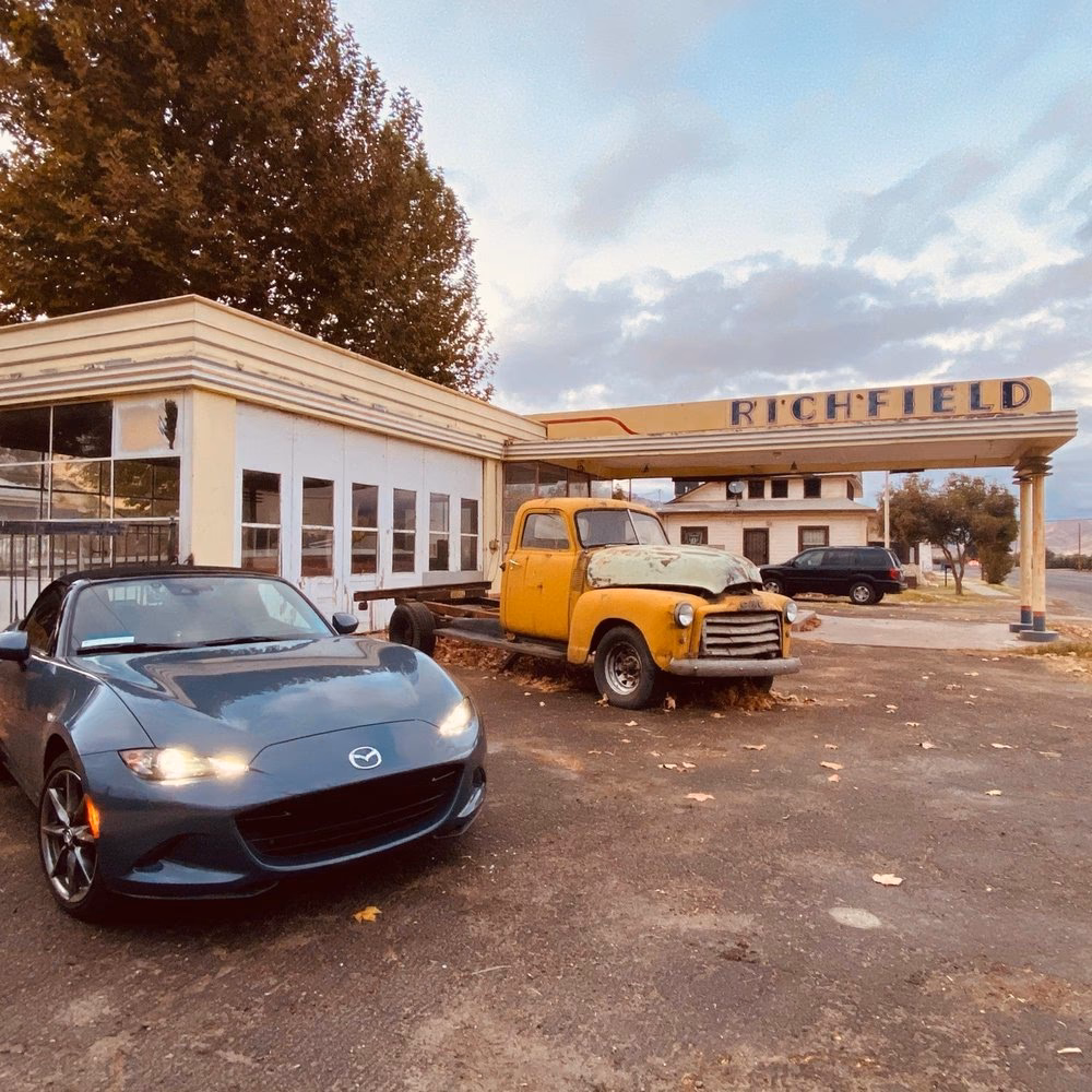 Who is AutoNation Mazda Carlsbad service center?