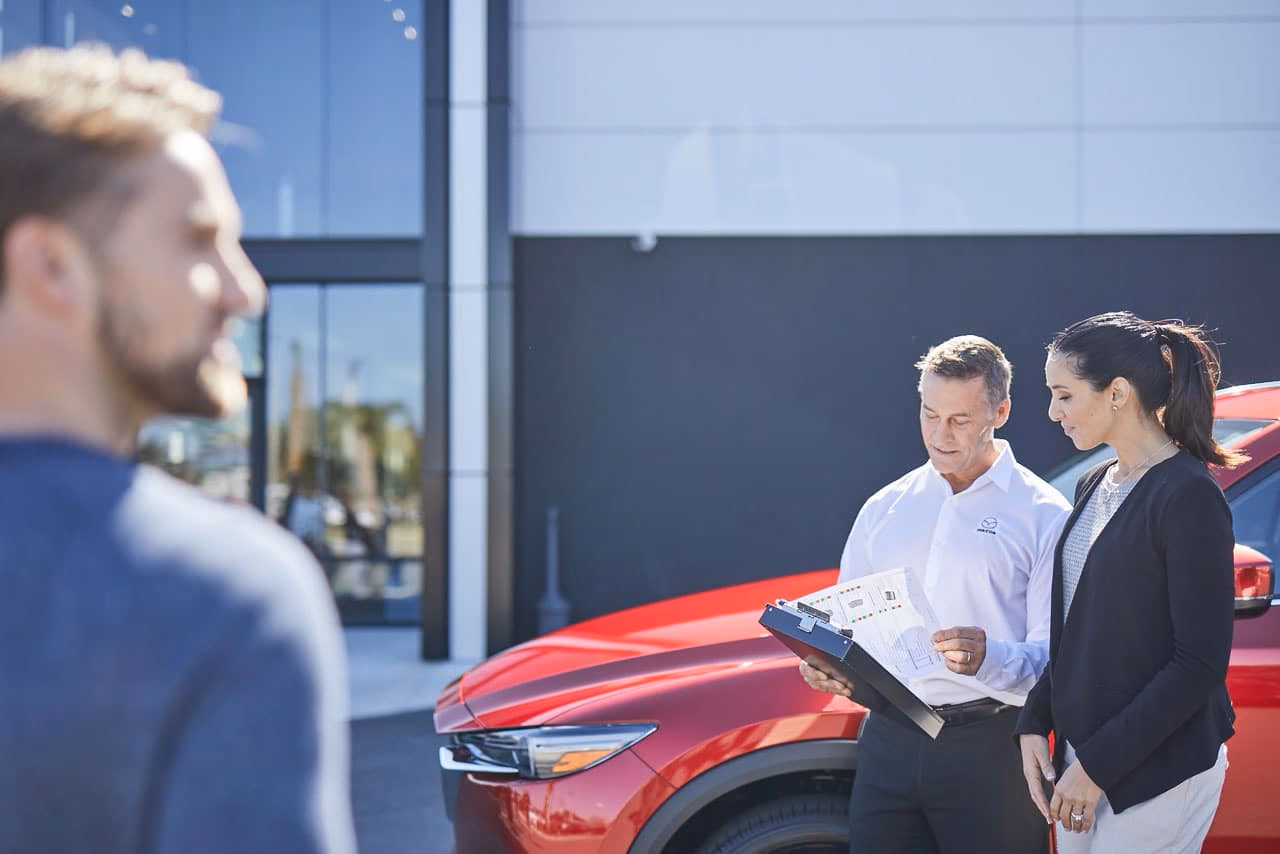 What is a Mazda service plan?