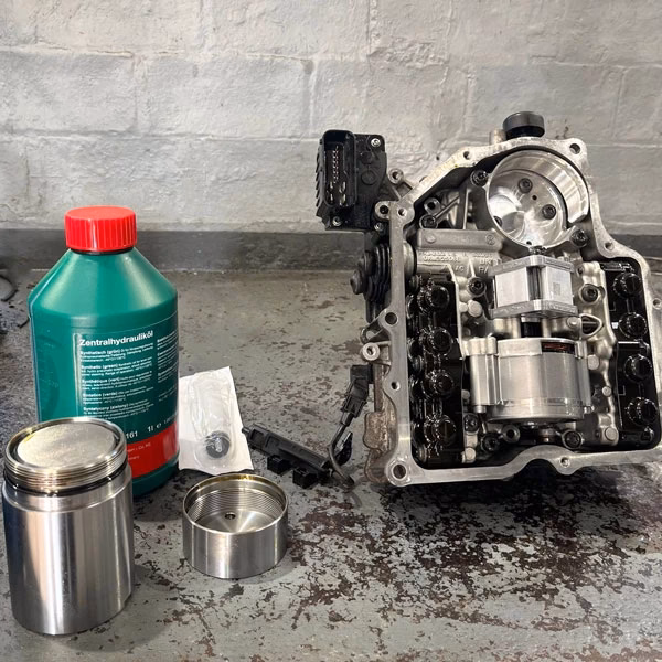 How does a mechatronic engine work?
