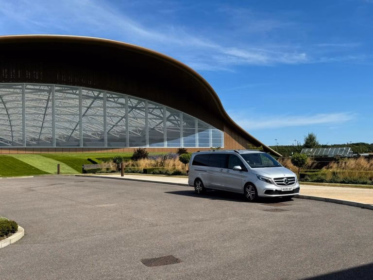 Who are Mercedes Benz specialists?