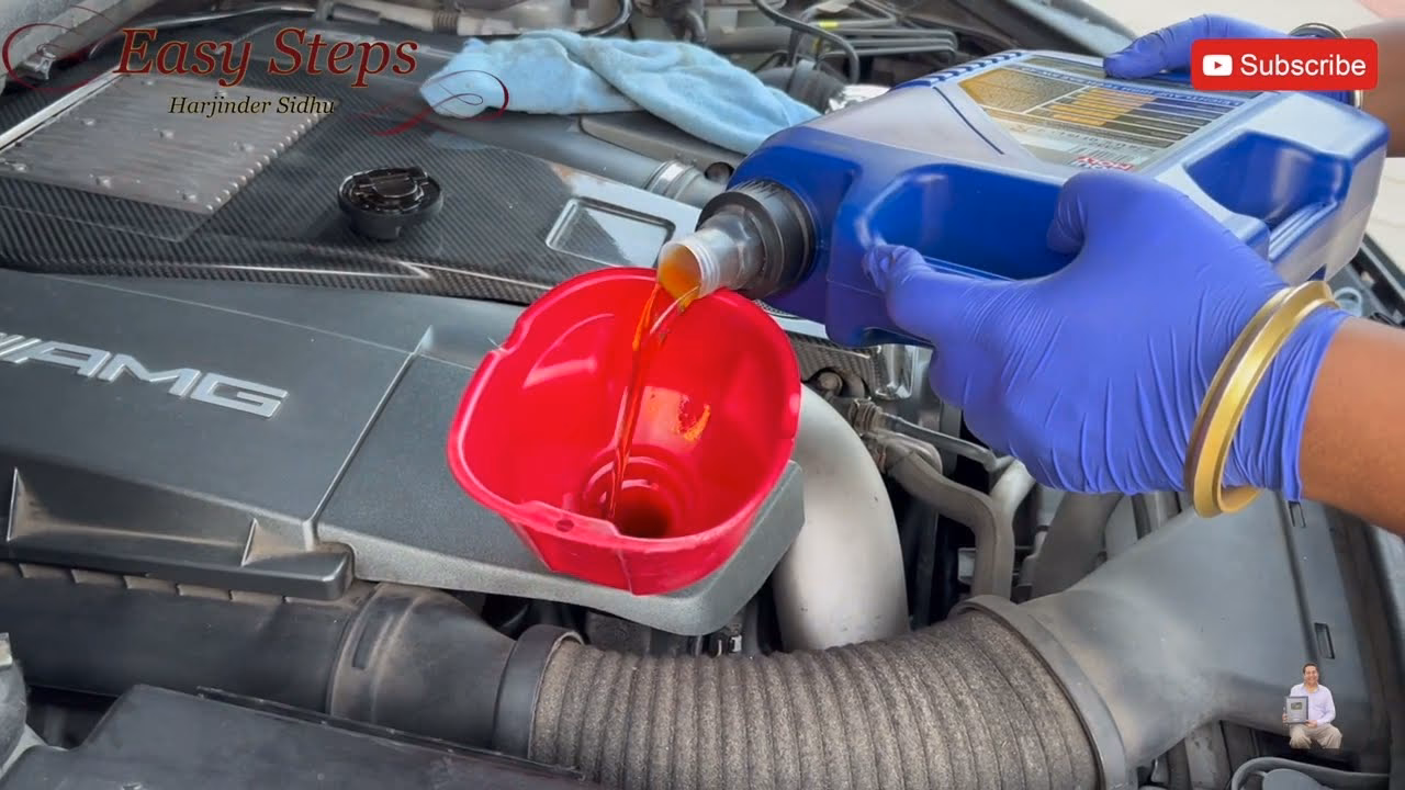 What kind of engine does a Mercedes-Benz M157 have?