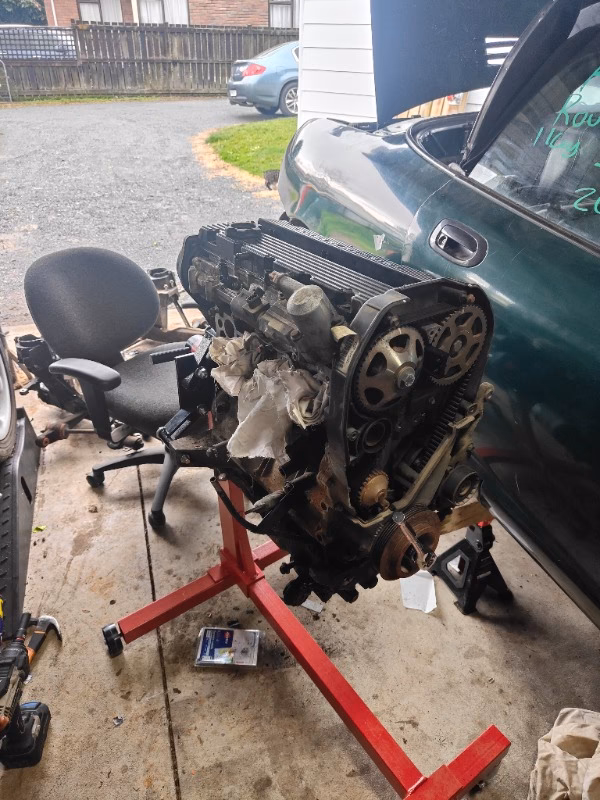 Should I buy a MGF Hydragas replacement kit?