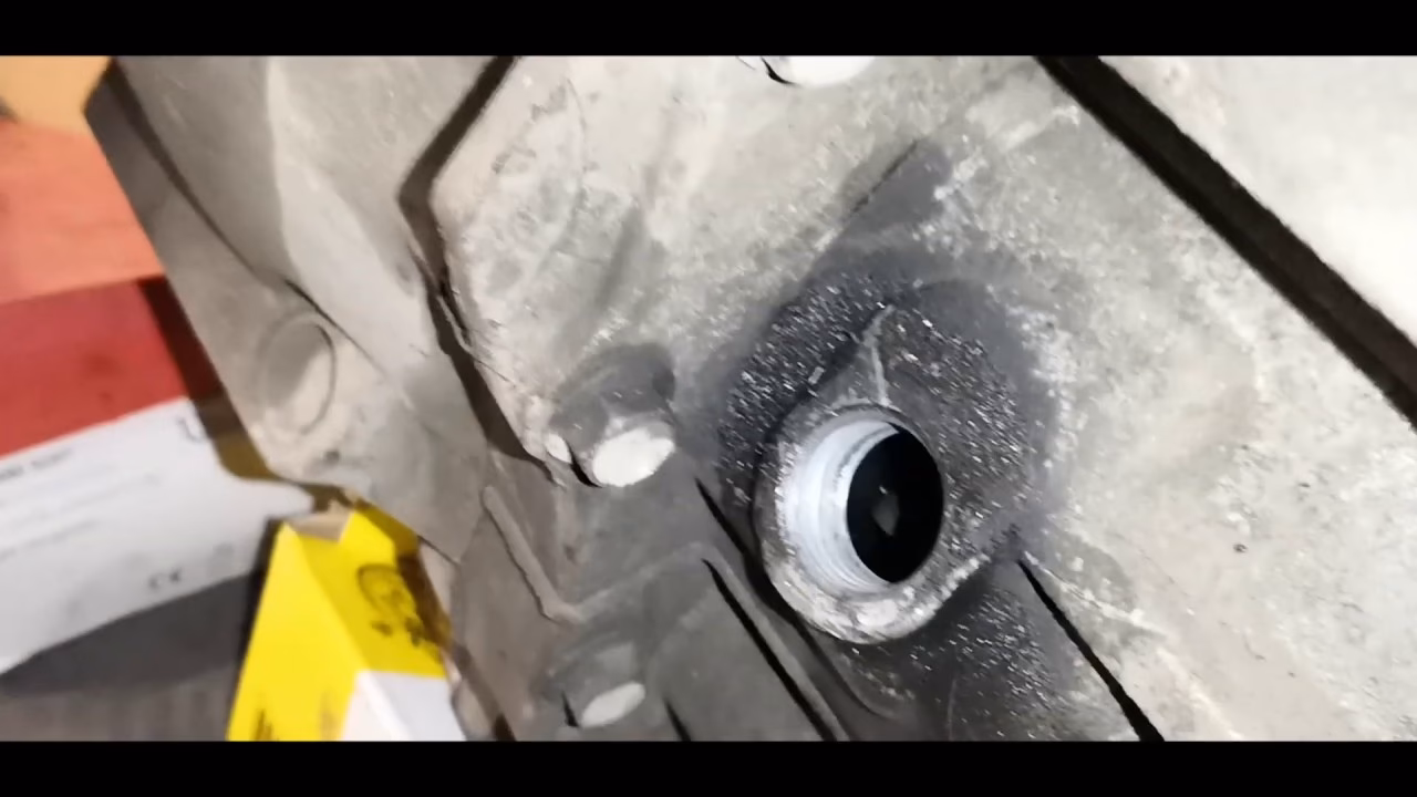 Does a Micra have an automatic gearbox?