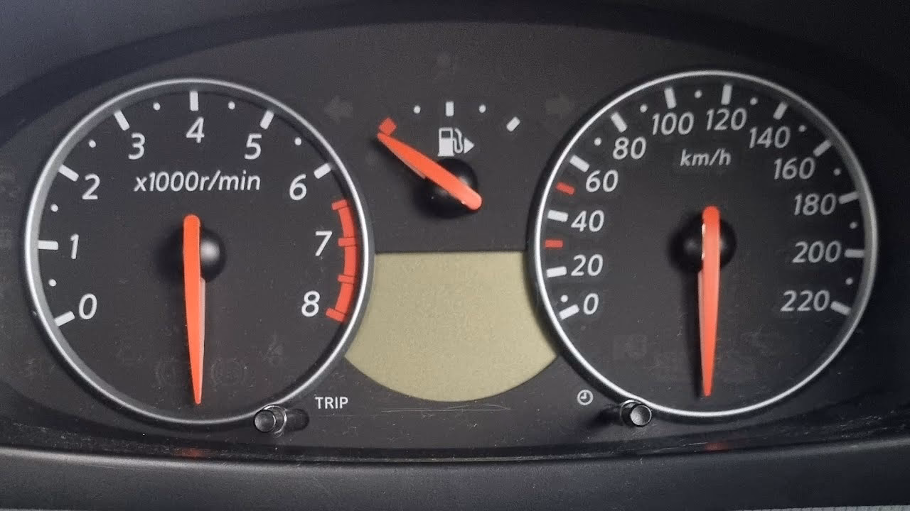 Can independent garages carry out a Nissan Micra service?