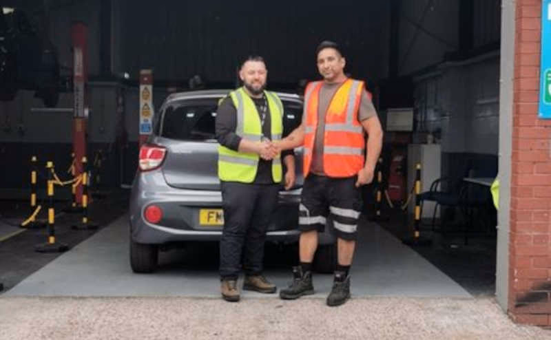 What is a DVSA Level 2 Mot tester course?