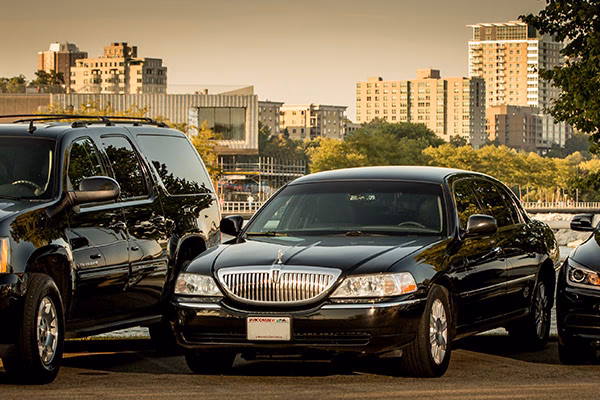 Why should you choose Klassic limousine in Milwaukee?