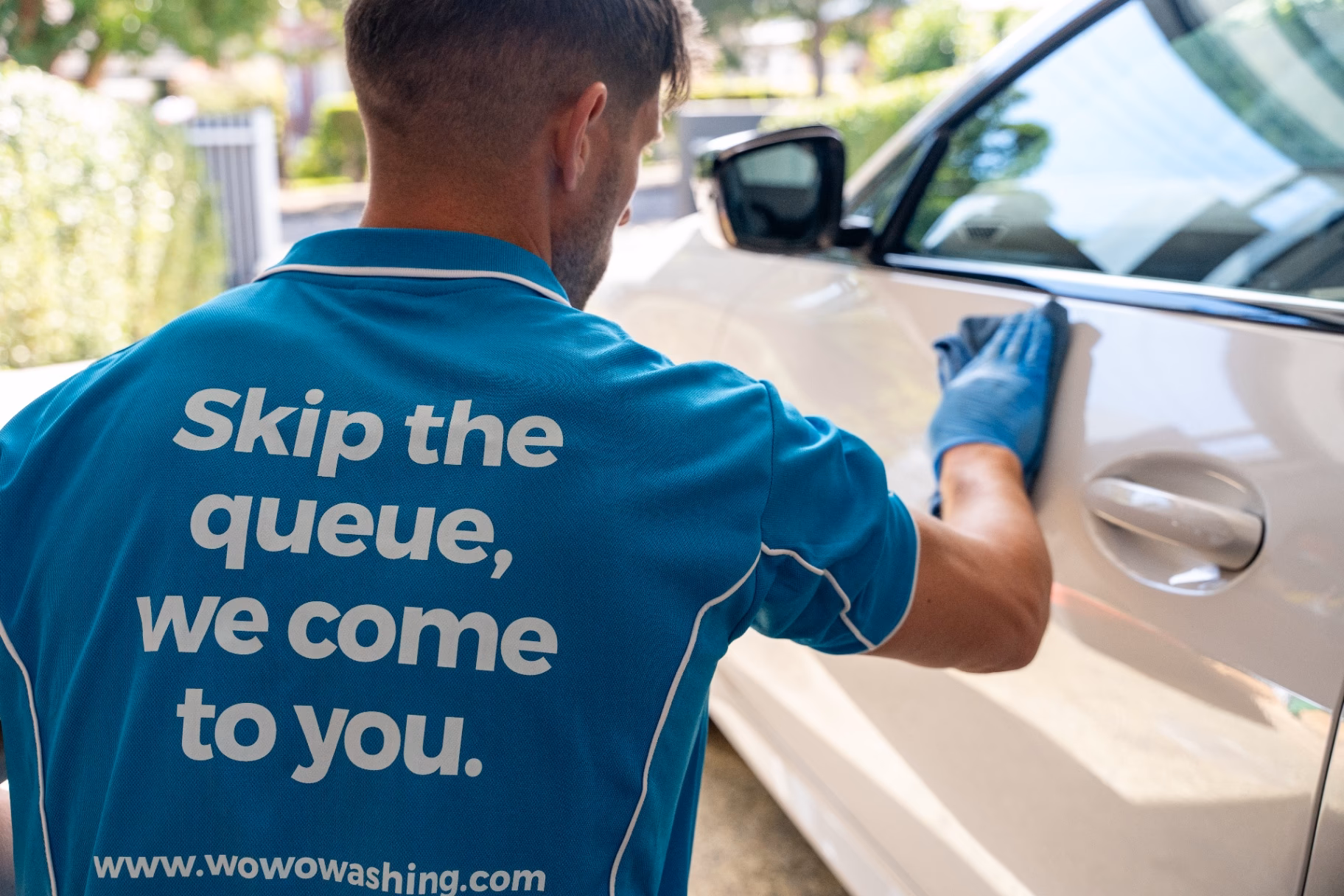 What is a full car detailing service in Adelaide?