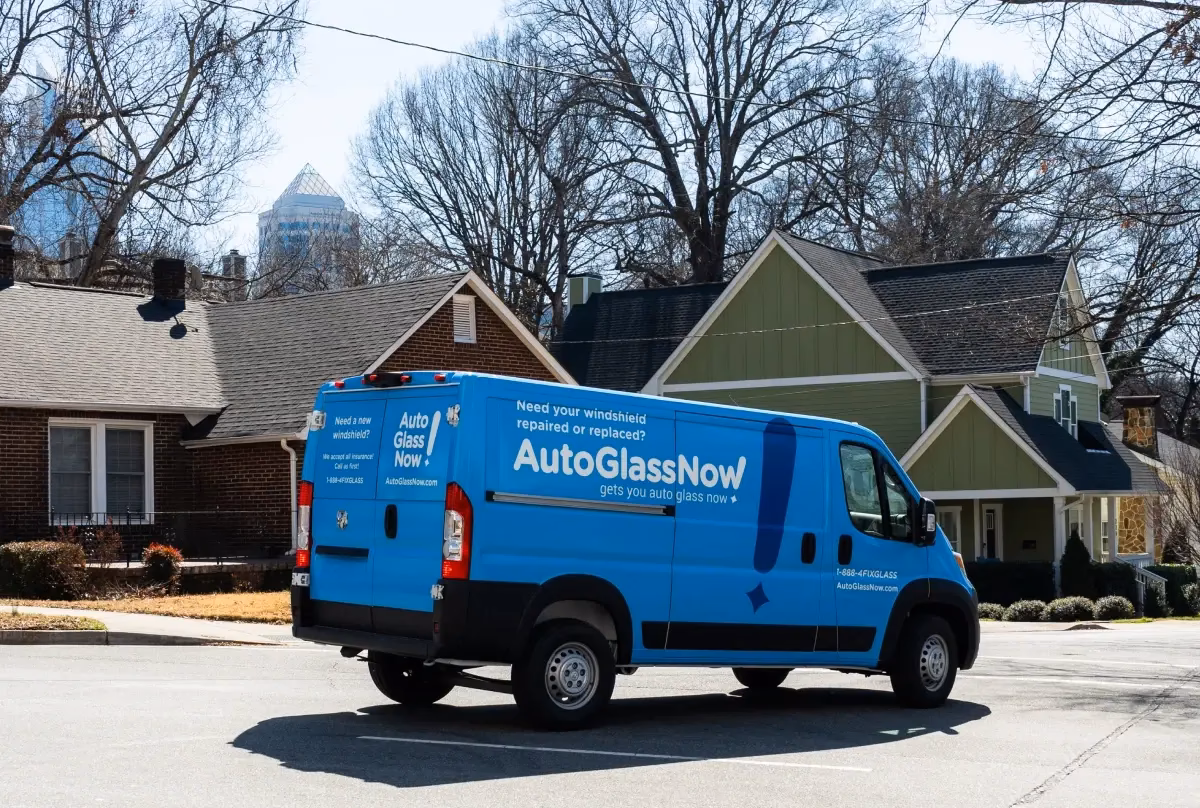 What services does Arco Auto Glass offer?