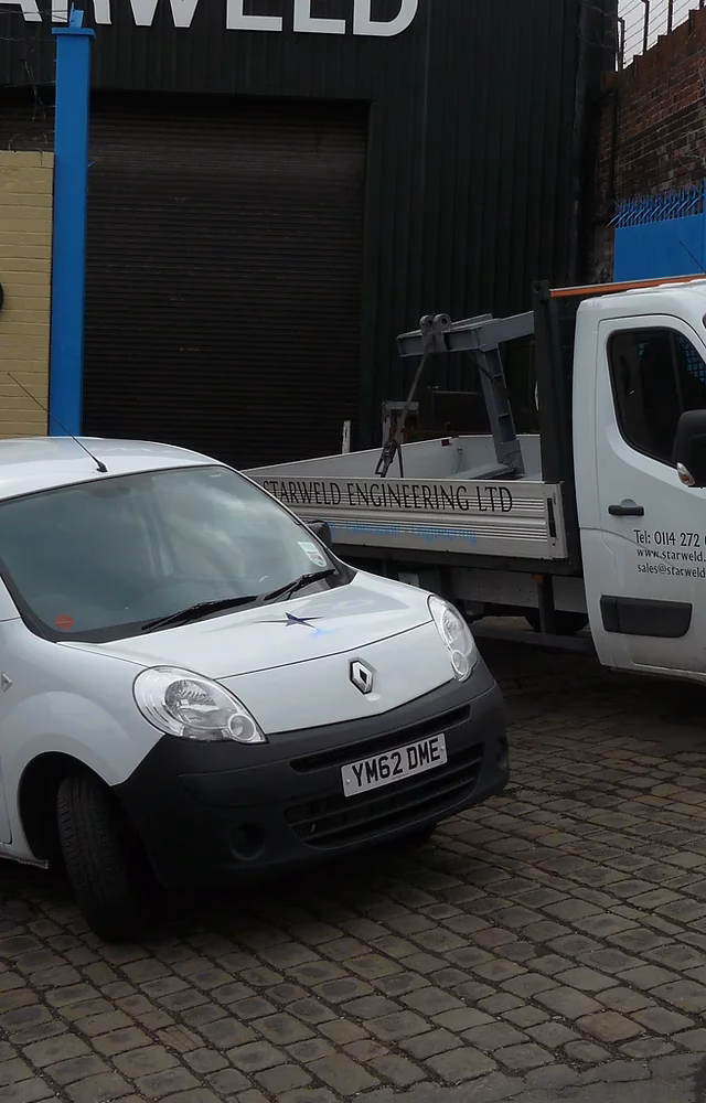 Who offers mobile welding services in North London?