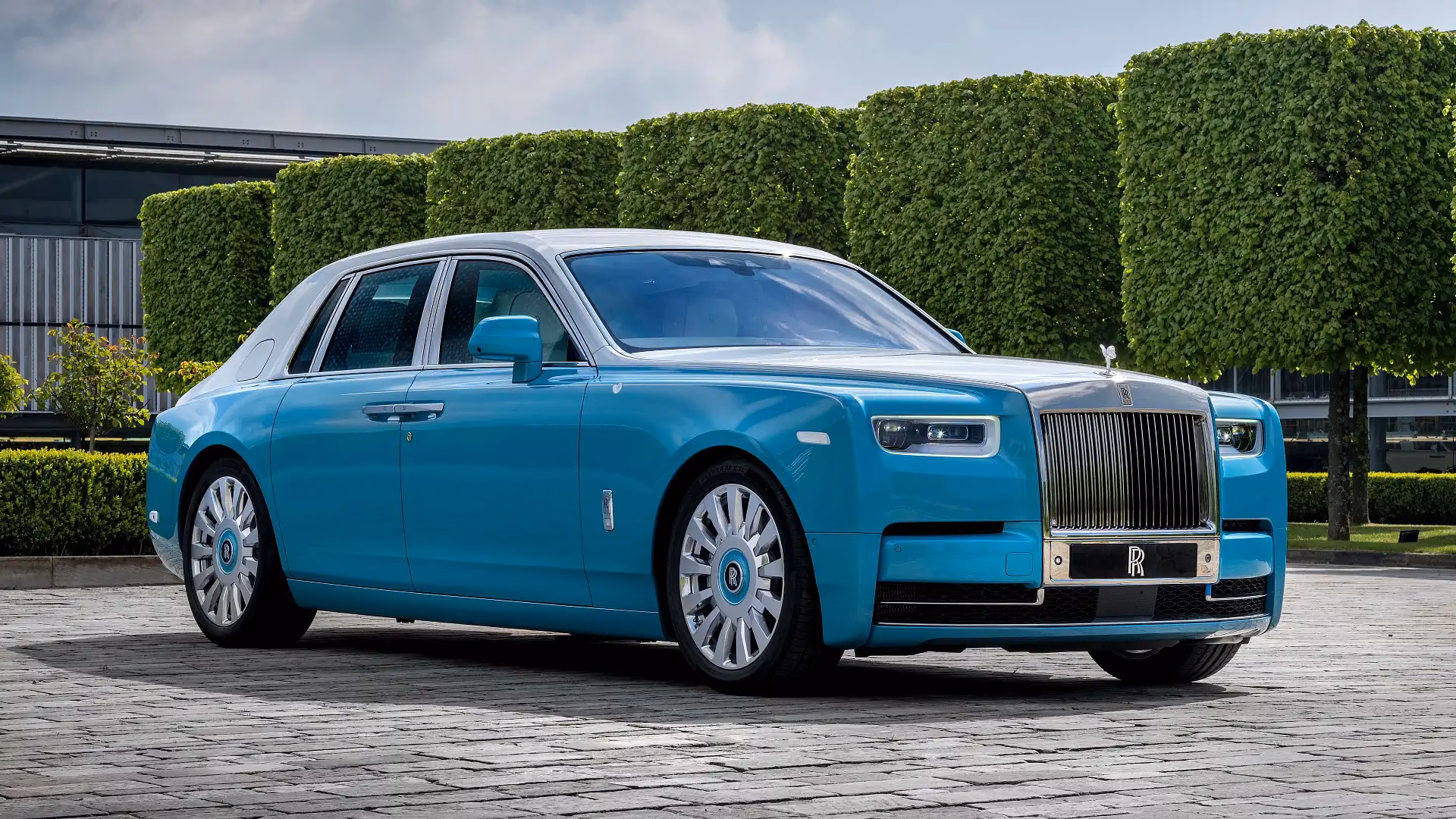 Are SUVs expensive in Australia?