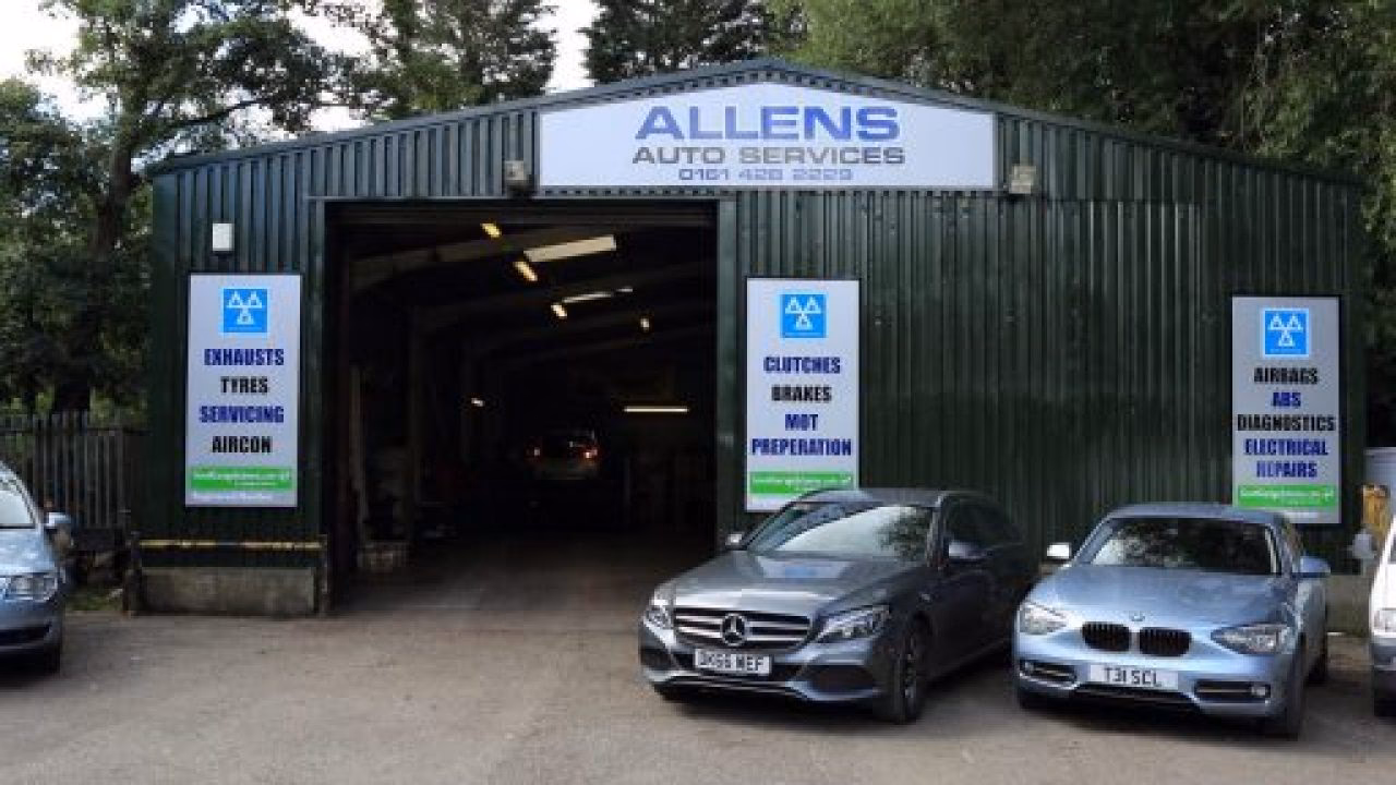 Where can I get an MOT in Bramhall & Woodford Stockport?