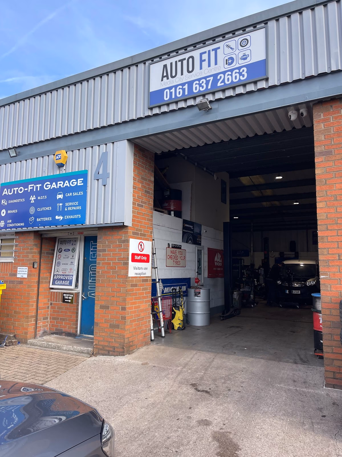 Who is Payne's MOT centre?