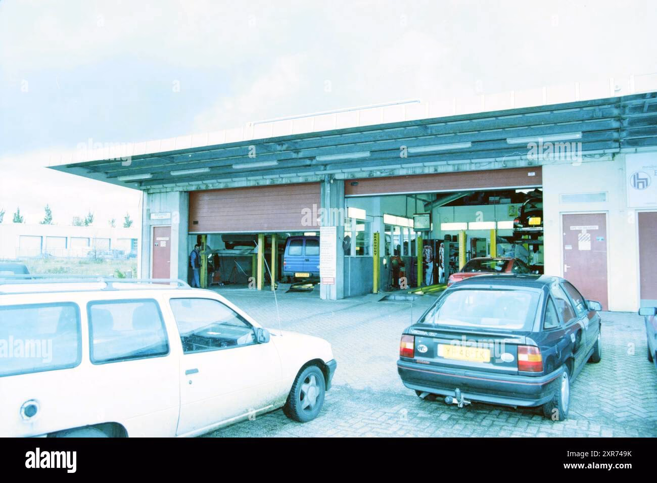 What is the Dutch APK vehicle test for roadworthiness?