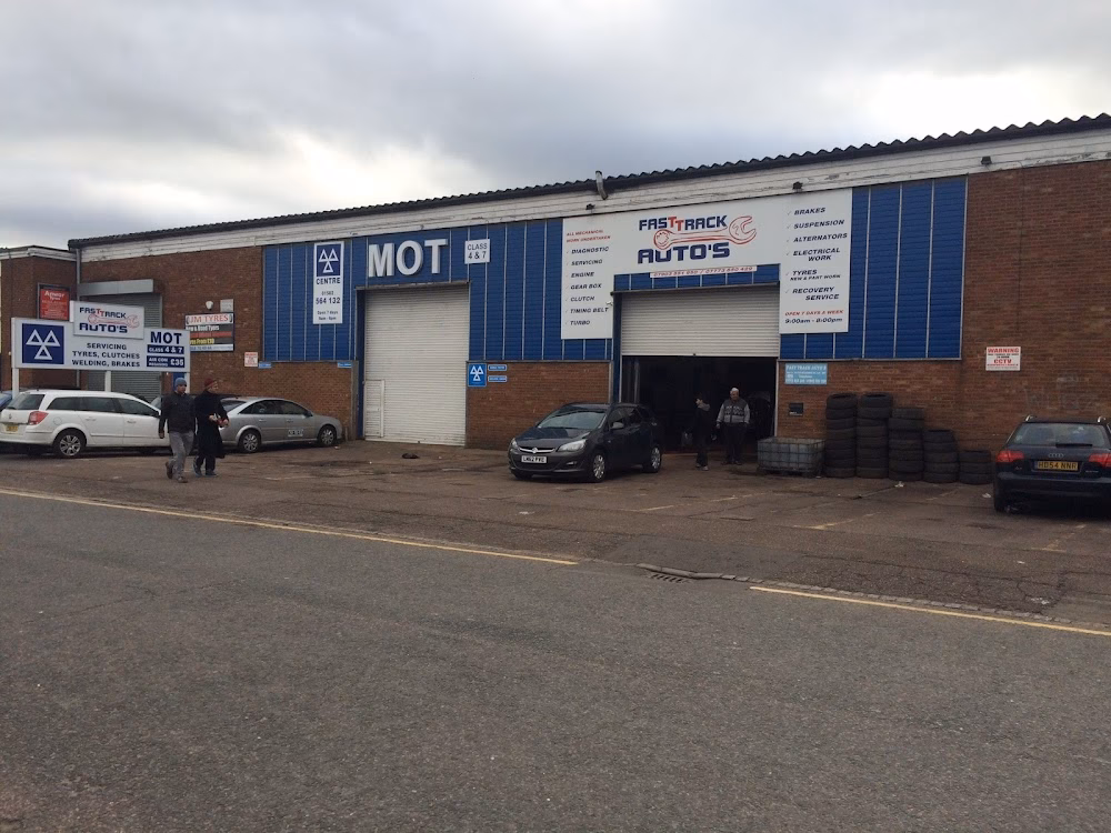 Where is Dunstable Road located in Luton?