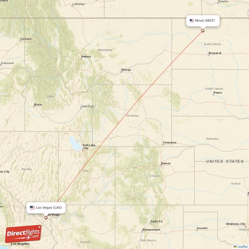 What is the on-time performance rating for Minot International Airport?
