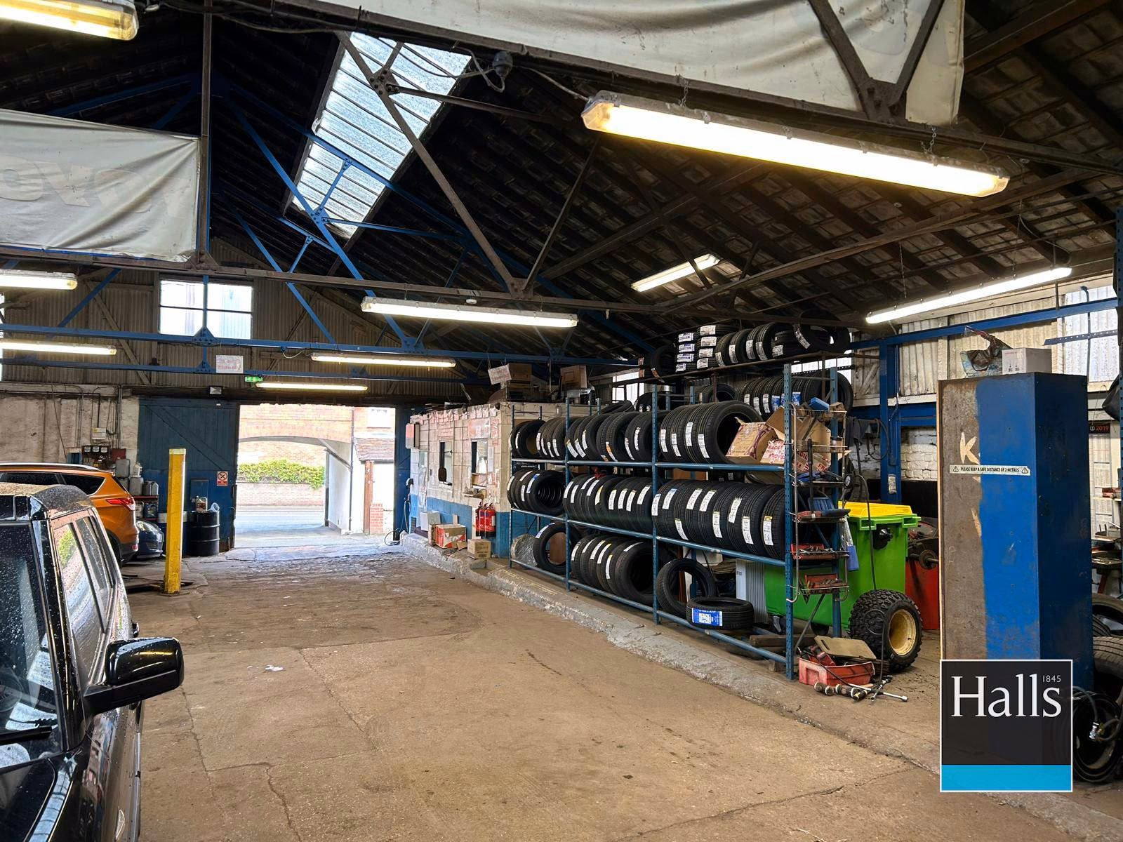 How many open market houses are there in Shropshire?