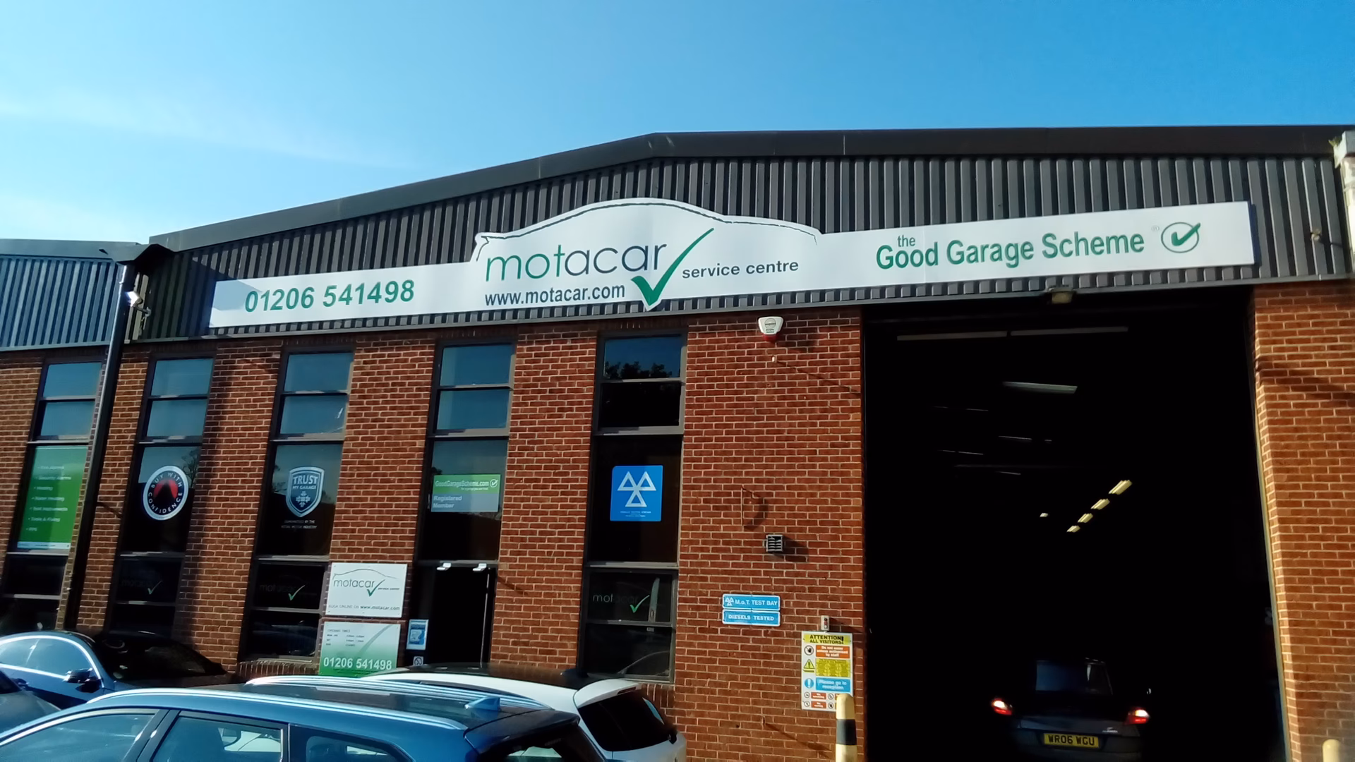 How much does it cost to rent a garage in Colchester?