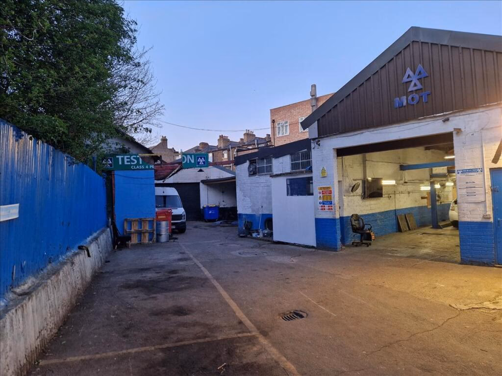 Should I lease MOT test equipment?