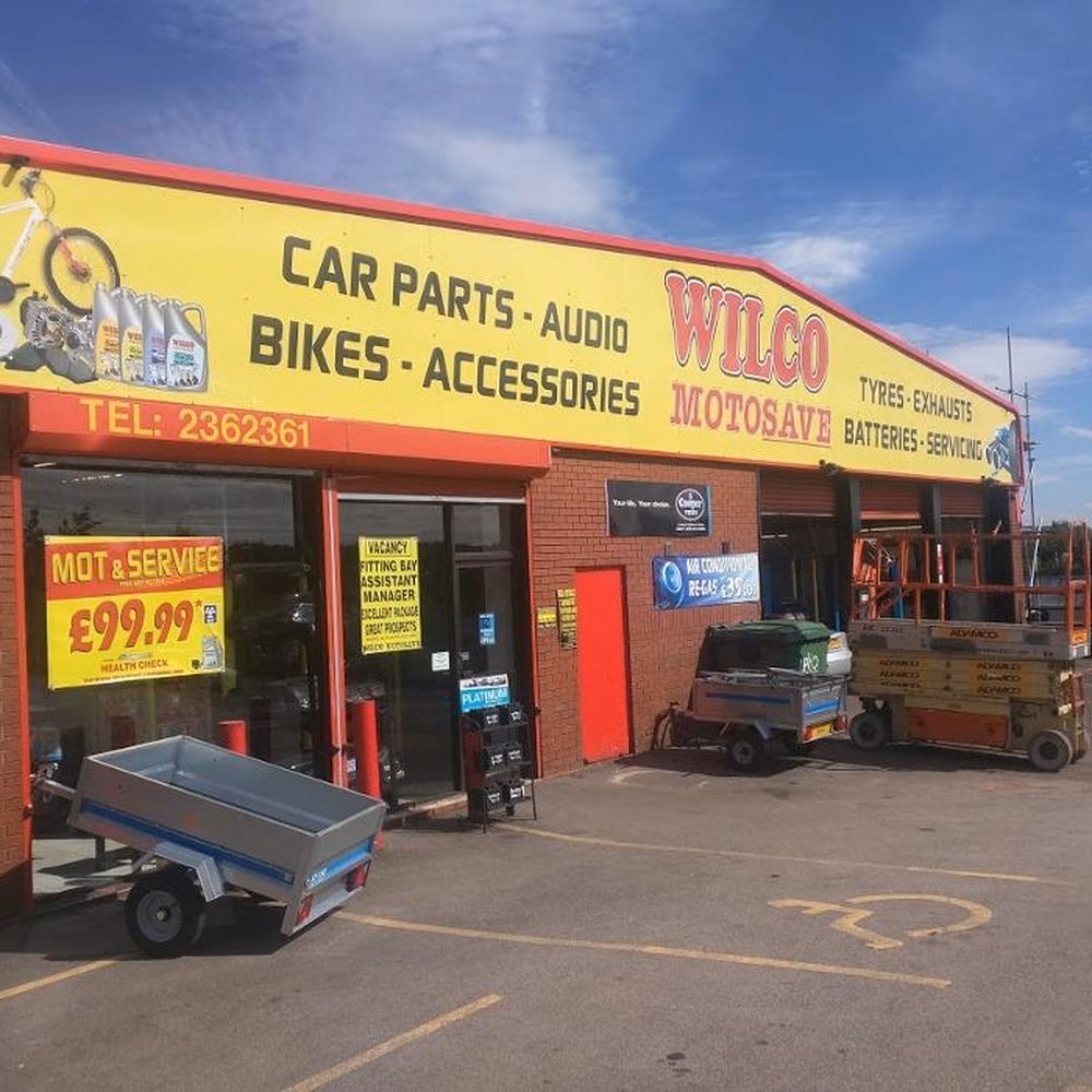 Who performs a MOT test?