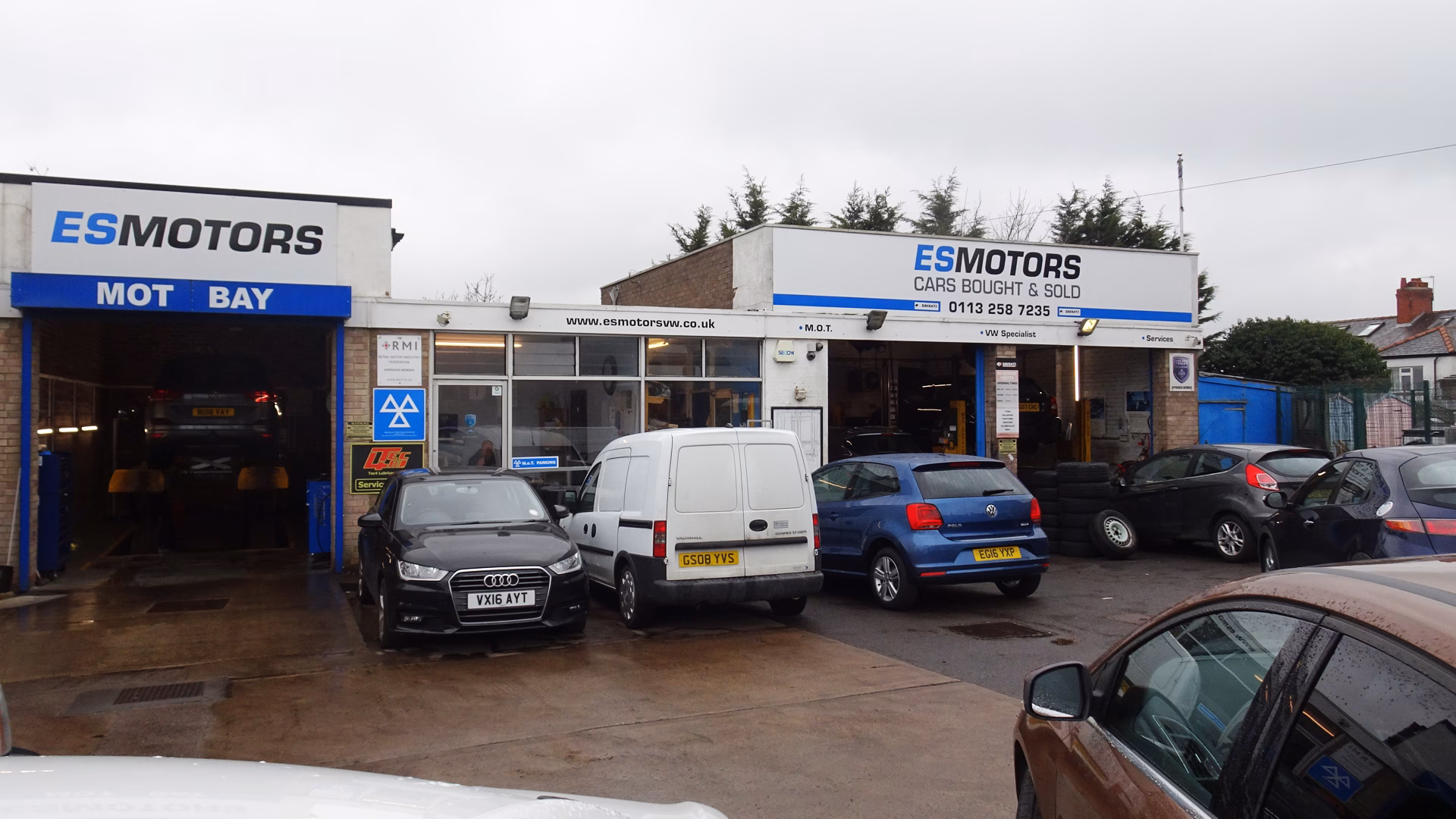 Where can I buy a car in Leeds?