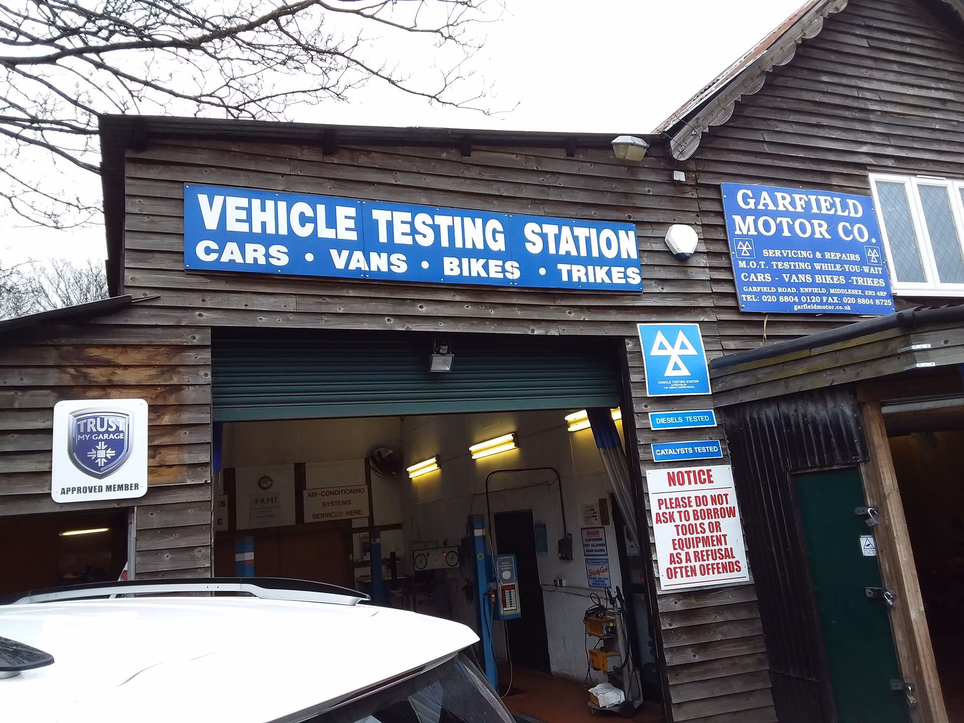How do I find a approved garage in Enfield?