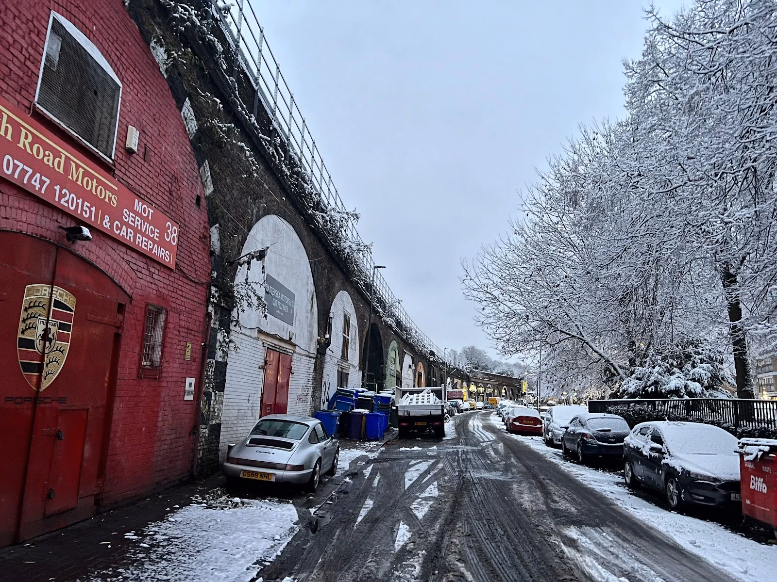 How do I book An MOT in Battersea?
