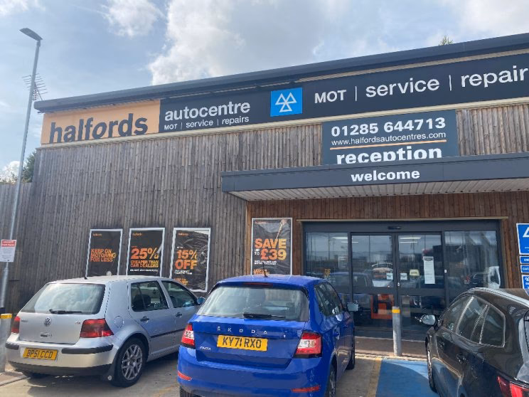 Where is Halfords Autocentre?