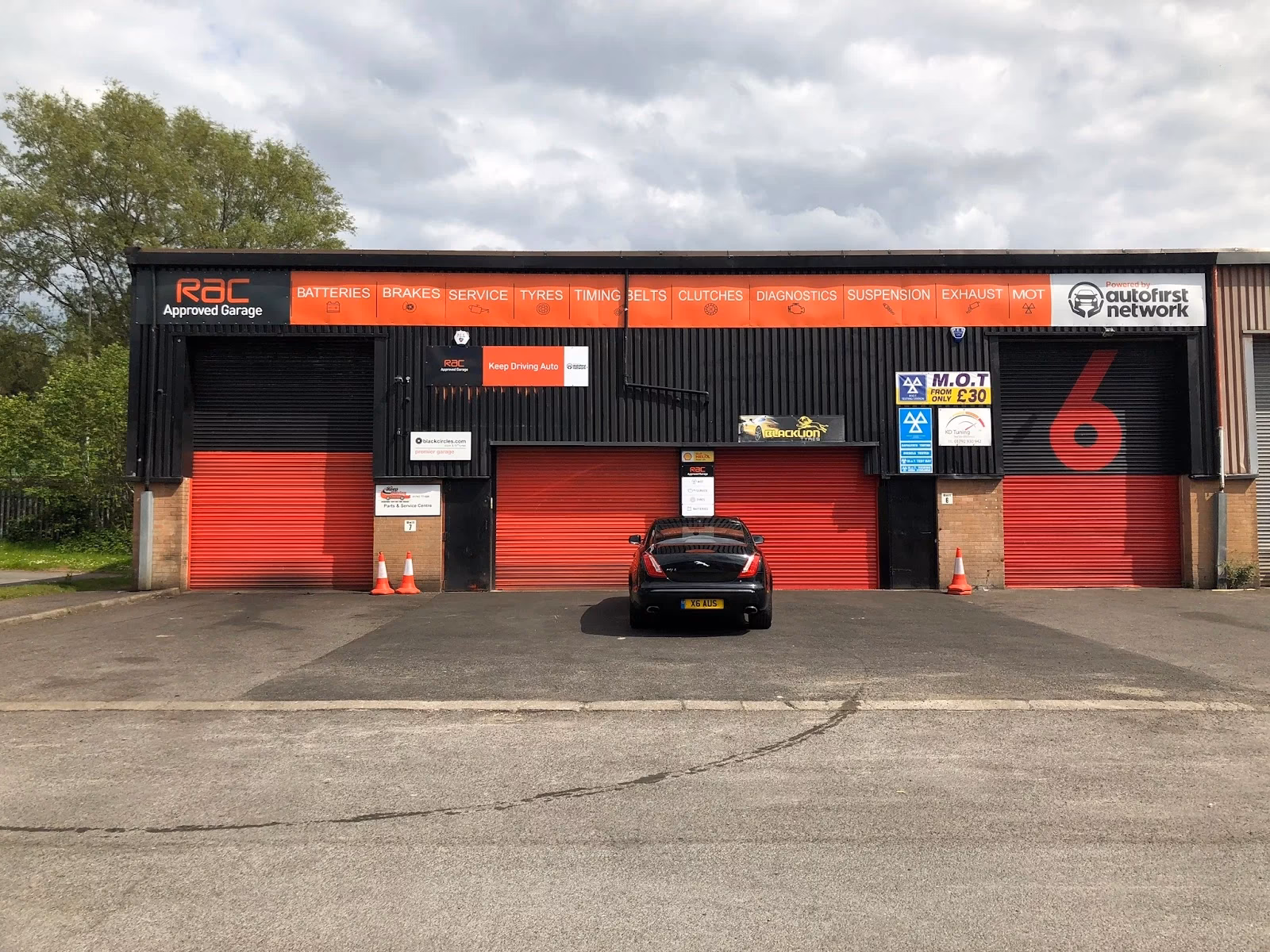 When do I pay ETB Autocentres Llansamlet?