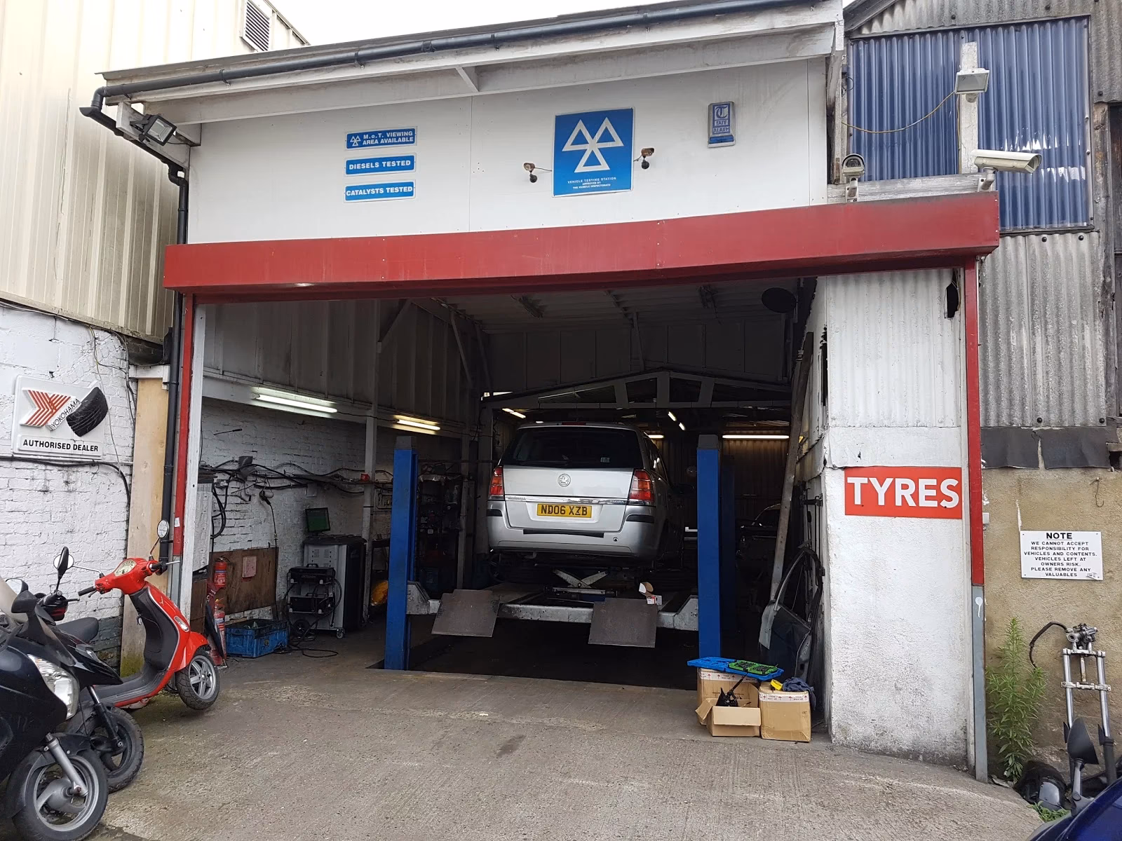 Does auto dynamics offer mots near me?