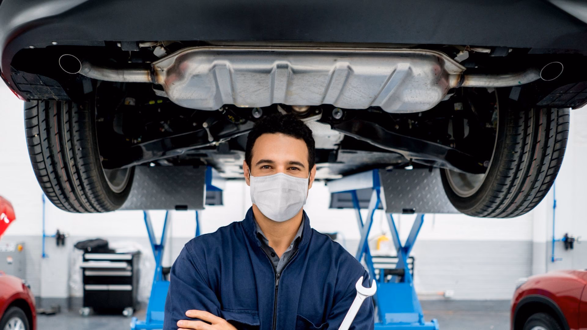 Could DVSA crackdown prevent car garages from doing MOT tests?