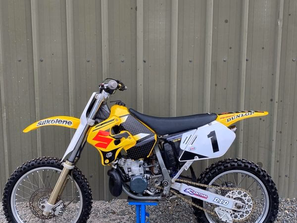 Where can I find motorbike repair & restoration services in Ireland?