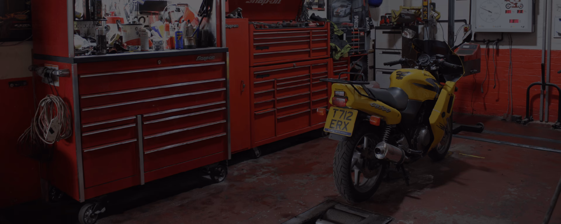 Where is skellerns motorcycles Worcester MOT test centre?