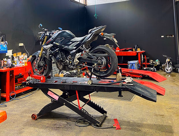 What services does a motorcycle repair & maintenance company offer?