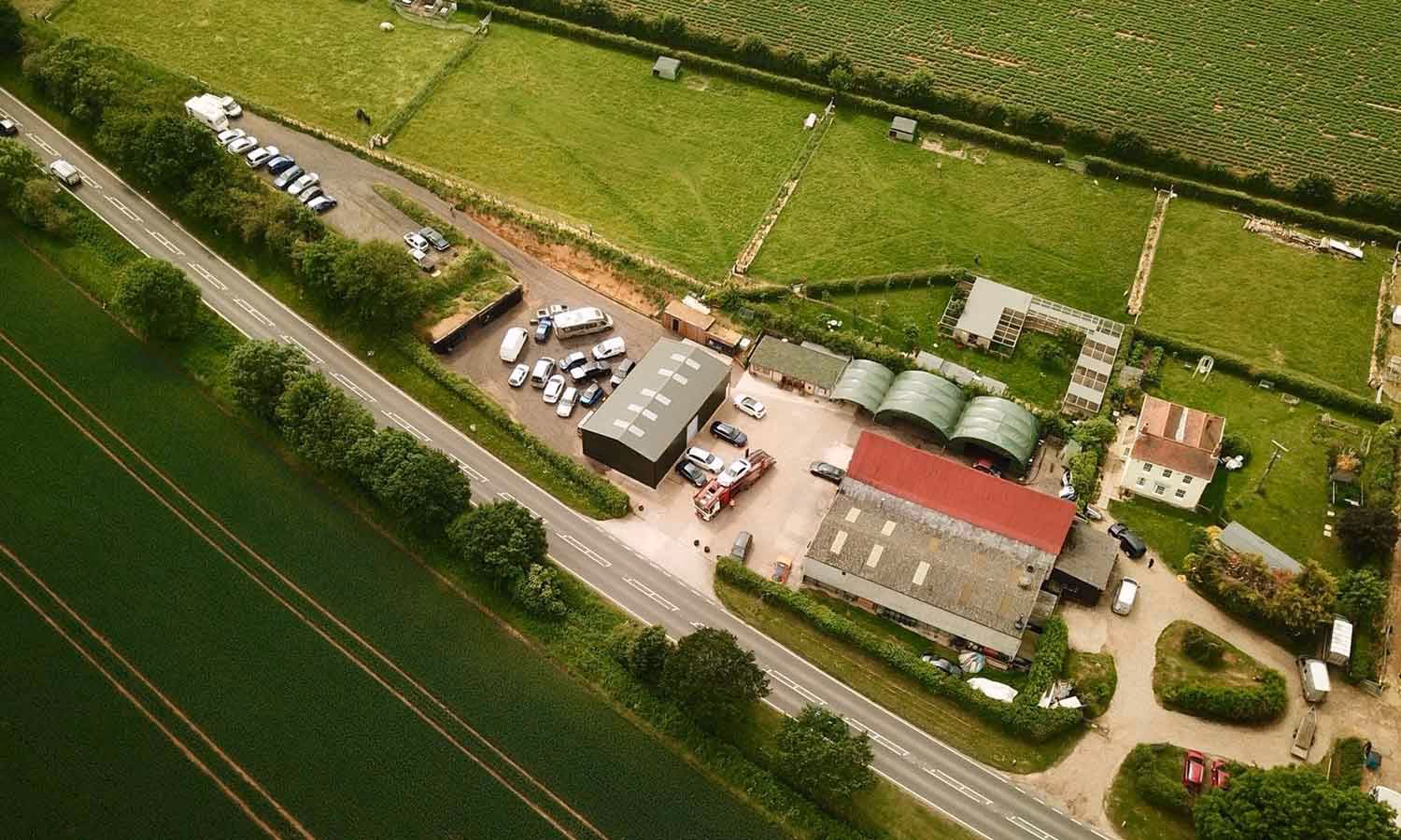 Where can I contact Motts body repairs?