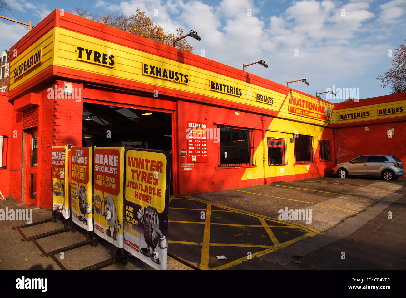 Where can I find National Tyres & Autocare car tyre dealer in Edinburgh?