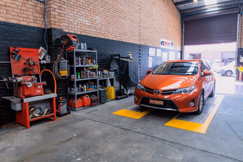 Where can I drop off my car in Wollongong?