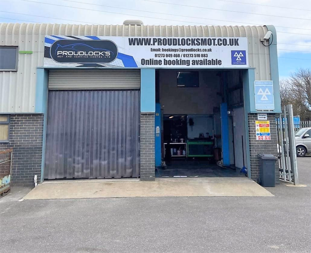 Does Newhaven offer a fixed price Mot?