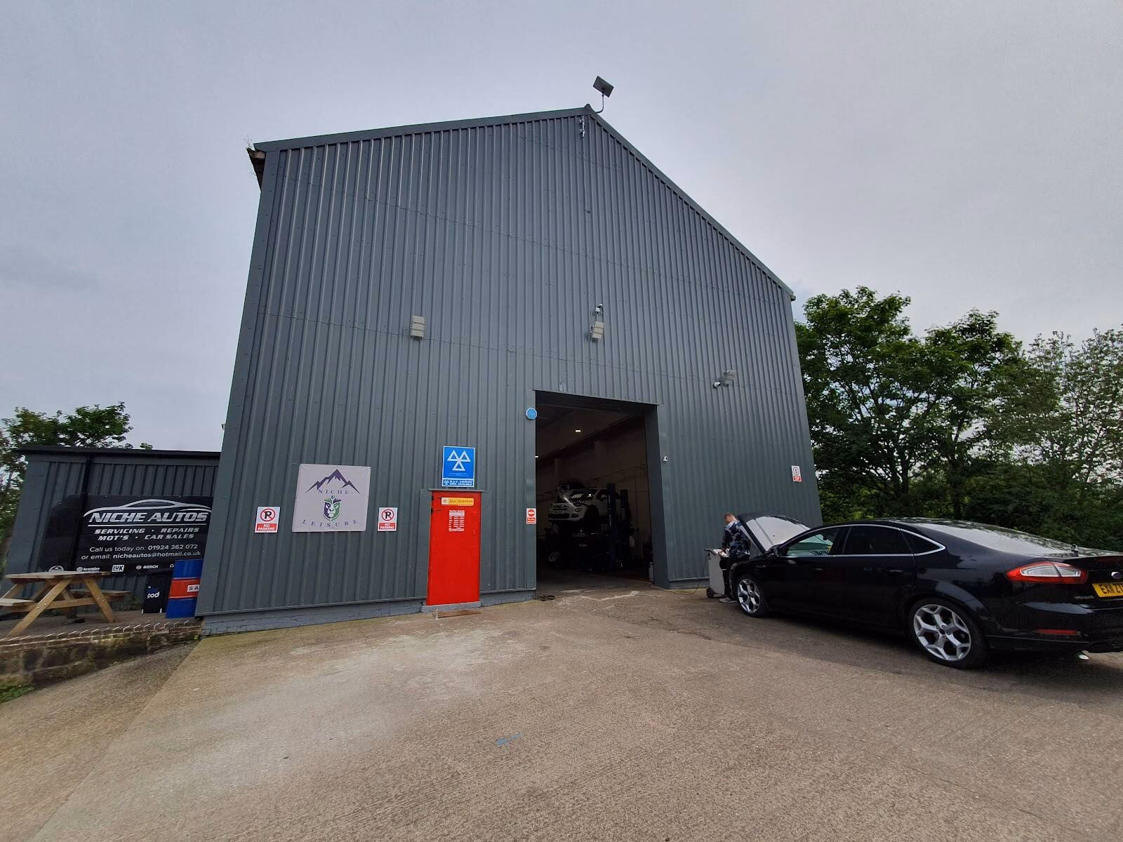 What is Niche Motor Company?