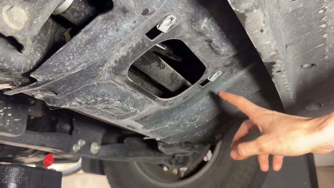 What's the 2013 Nissan Frontier SV oil & filter change procedure?