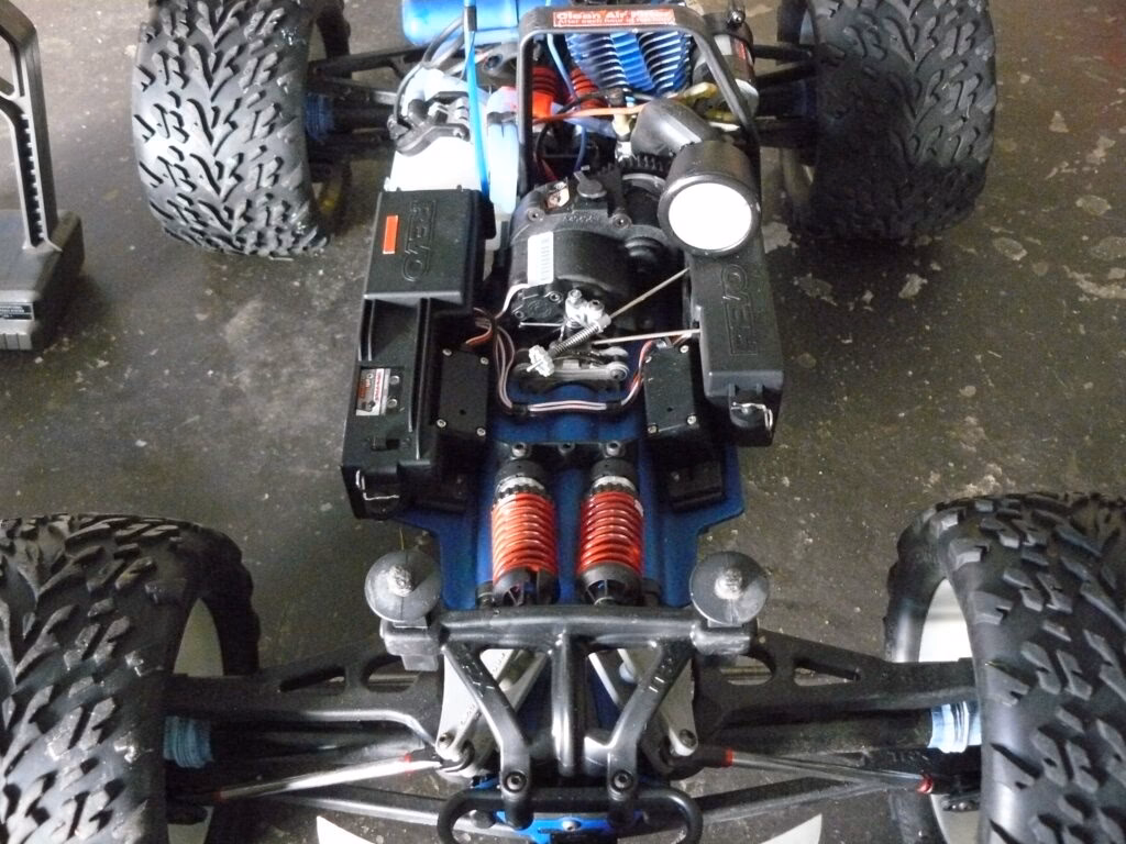 What is a nitro R/C car?