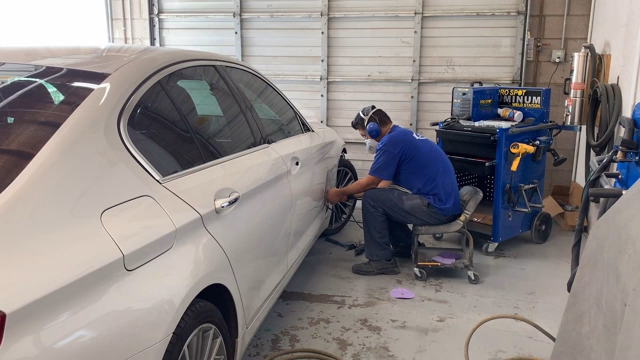 Who is fix auto North Scottsdale?