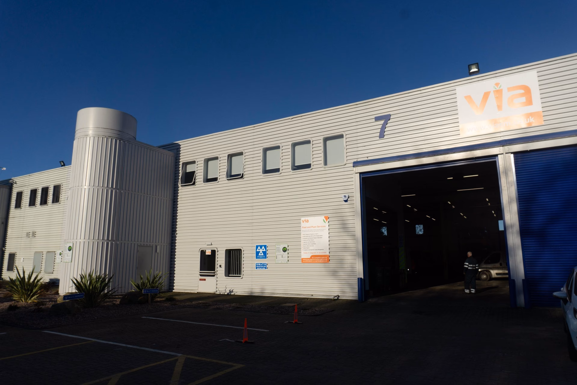 How do MOT tests work?