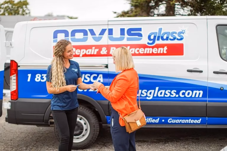 Can Novus repair or replace a damaged glass seal?